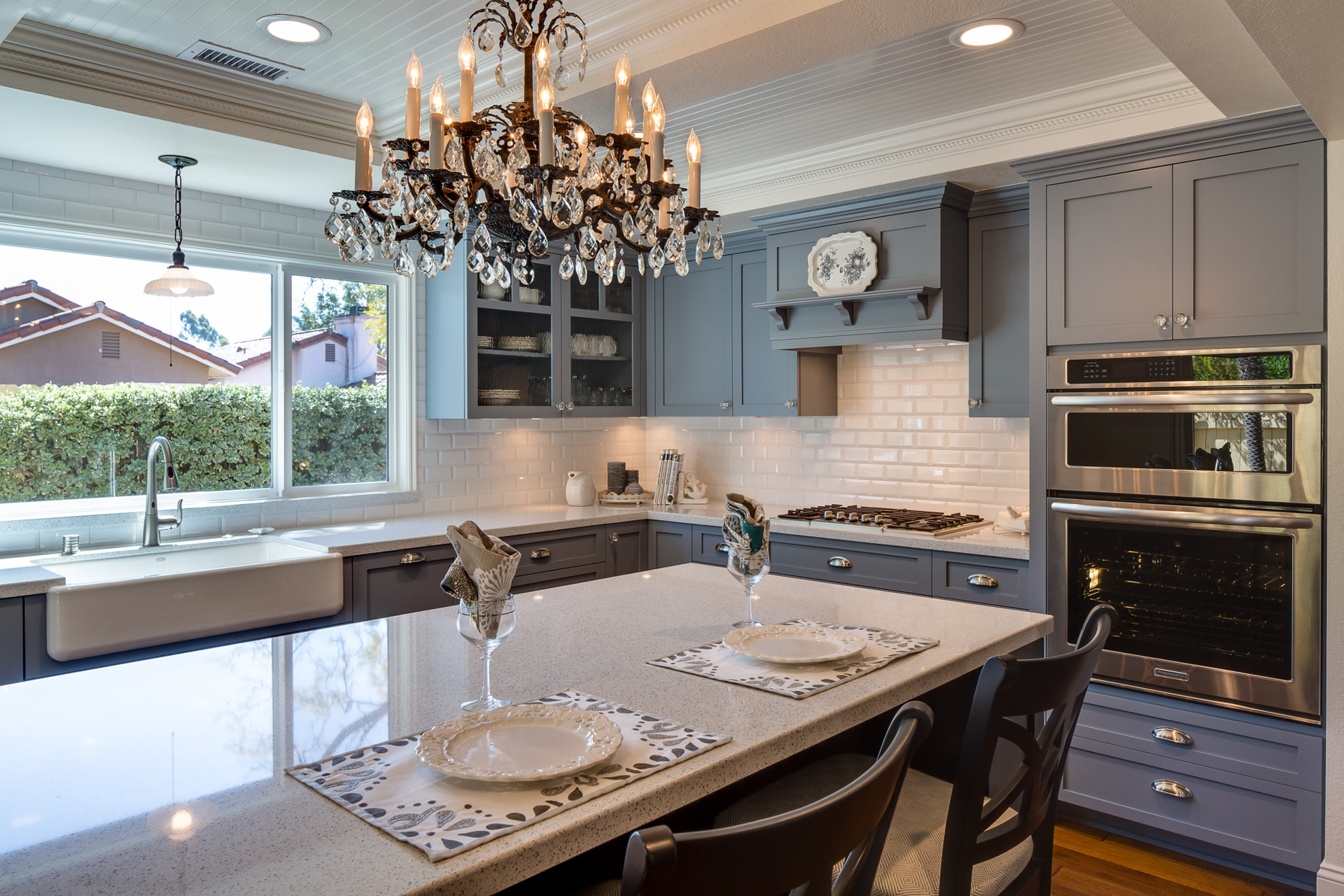 Contemporary Painted Shaker Style Kitchen