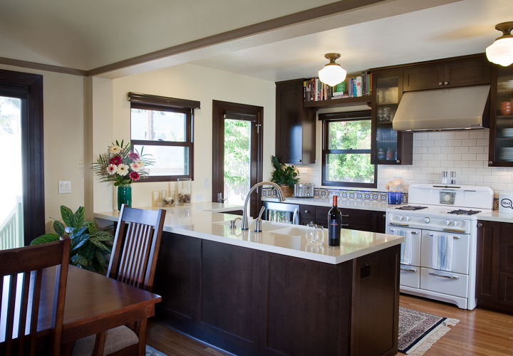 Modern Contemporary Kitchen Cabinets - Painted White Glaze ...